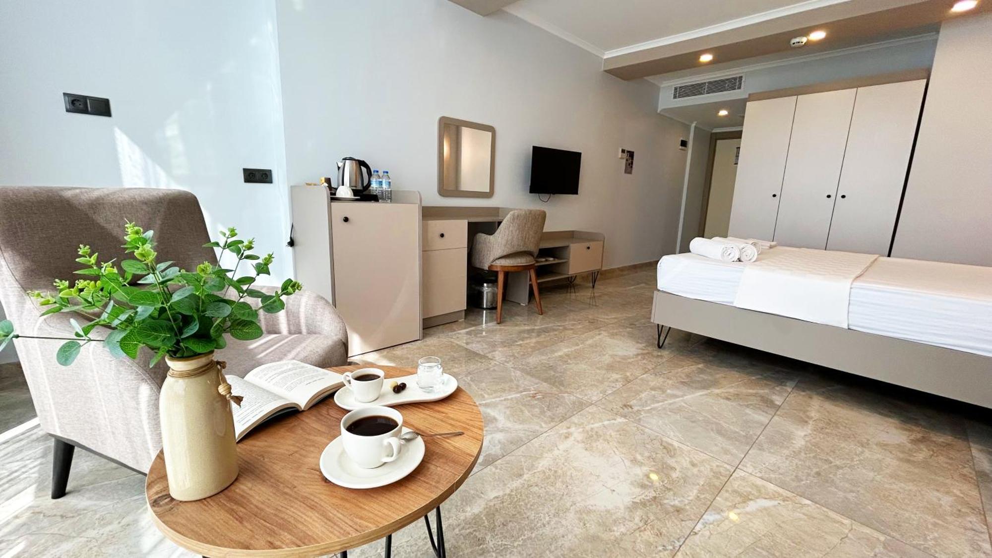 01 Nova Otel Дидим Екстериор снимка