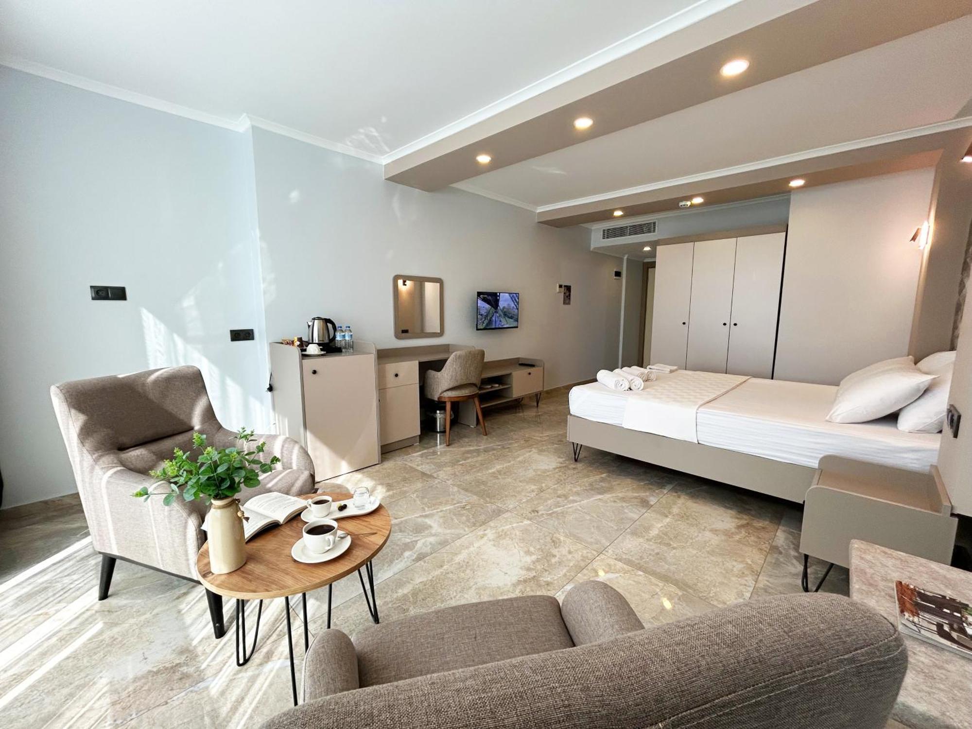 01 Nova Otel Дидим Екстериор снимка
